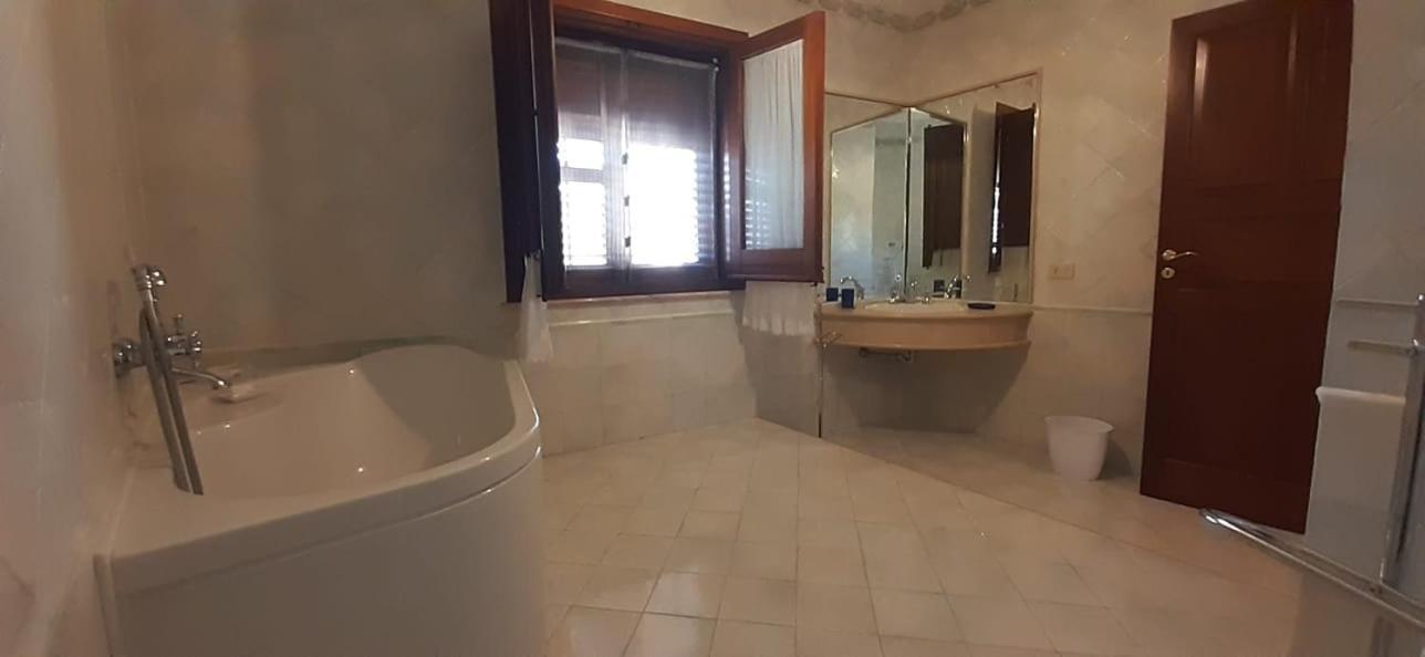 B & B Baglio Mangiapane Custonaci Exterior photo